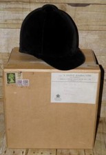 Vintage Boxed Patey Black Velvet High Crown Showing Riding Hat Size 6 3/4 / 55cm