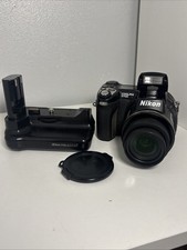 Nikon 5700 Digital Camera &