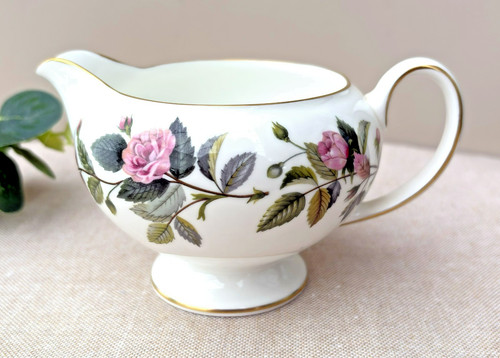 Wedgwood hathaway rose milk - hathaway,