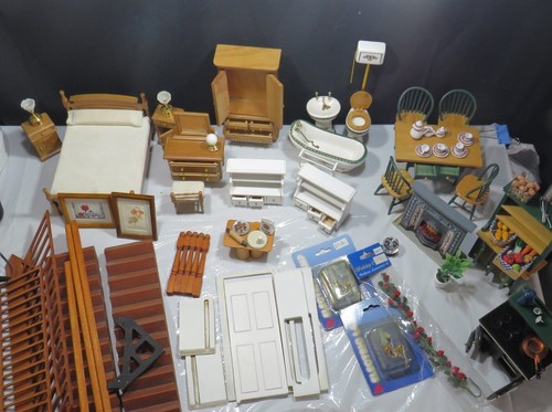 Large mixed lot miniature - large,