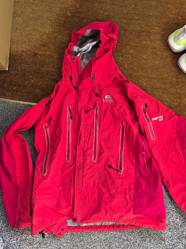 Mountain equipment gore tex - equipment, gore-tex