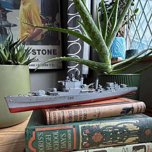 Vintage built hms tiger - hms, royal