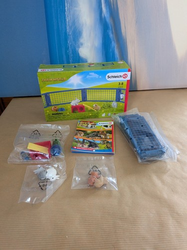 Schleich farm world playset - farm,
