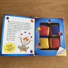 4 Juggling Cubes With Box Juggling Balls