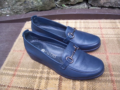 Ladies pavers leather - pavers,