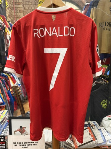 Manchester united football - united,