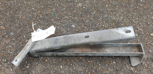 Front rear o s steady - n/s,