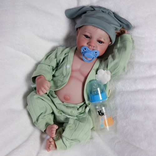Realistic reborn baby - 18",