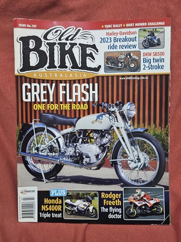 107 old bike australasia - old,