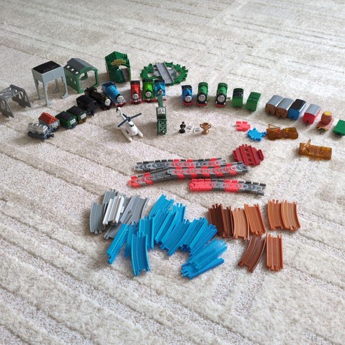 Tomy capsule plarail thomas - capsule,