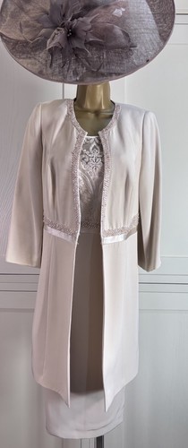 Mother bride groom - groom, uk
