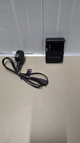 Nikon quick charger - nikon,