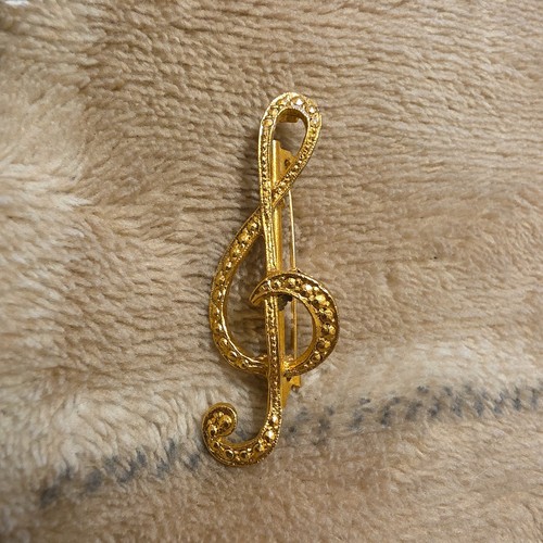 Gold plated treble clef brooch - plated,