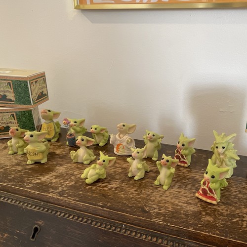Pocket dragon collection - collection,