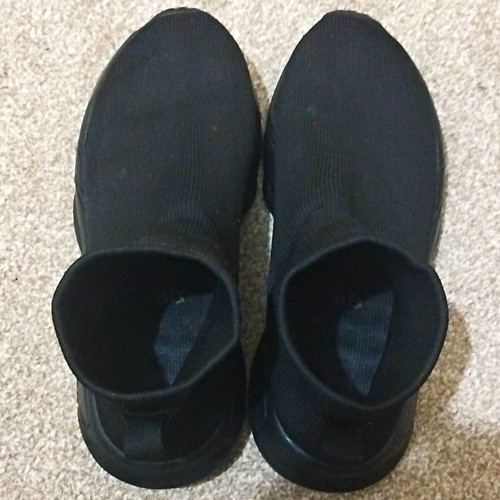 Women black ankle bootie - black,