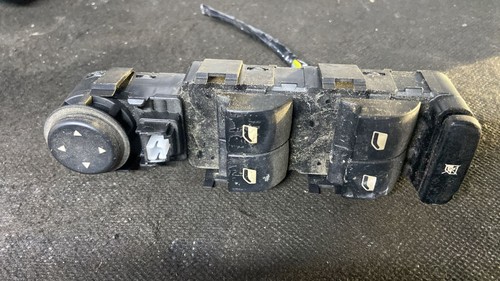 Peugeot 407 driver side - driver,