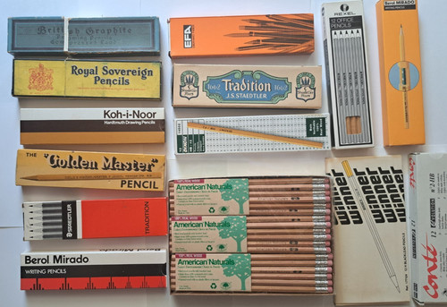 Lot vintage pencils - of, with