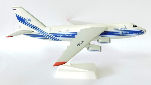 Antonov 124 volga - antonov,