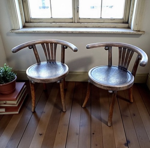 Pair thonet style bentwood - pair,