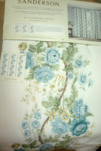 Nwt sanderson window - 2, pc