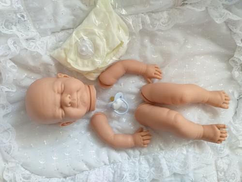 Soft lifelike doll kit - soft,
