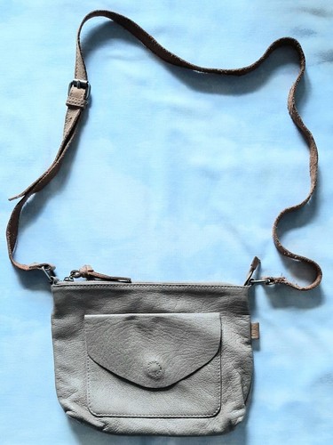 Lovely white stuff taupe - *lovely*, stuff/