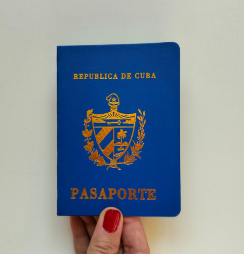Cuban passport prop - ., novelty