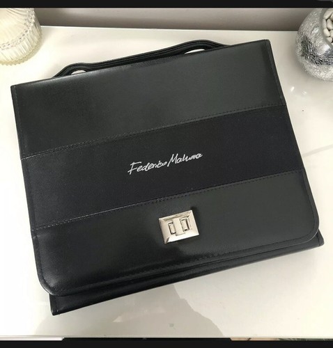 Large sample case black - large,