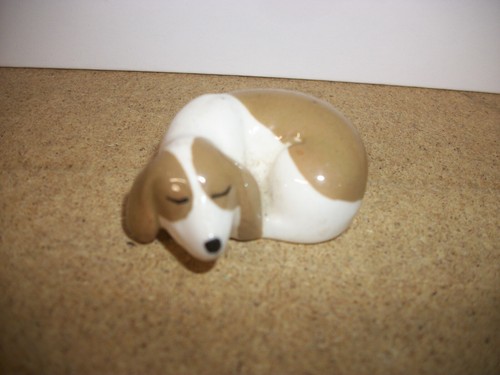 Szeiler sleeping dog ornament - szeiler,