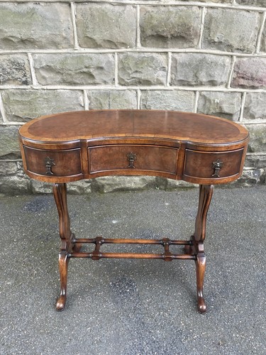 Antique burr walnut - burr, kidney