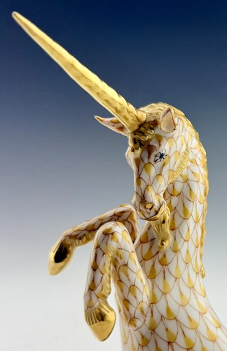 Mint herend unicorn - 🦋,