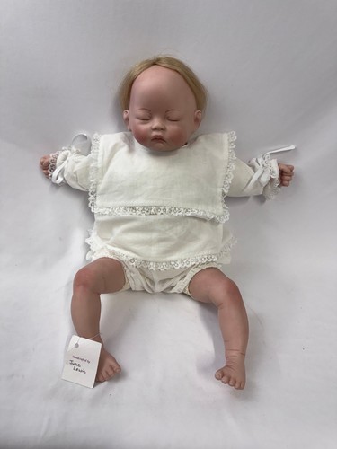 Lifelike sleeping baby - baby, by