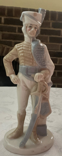 Vintage sitzendorf soldier - vintage,