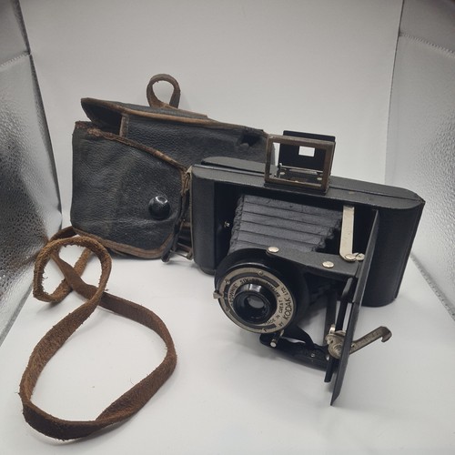 Brownie kodak six - brownie, folding