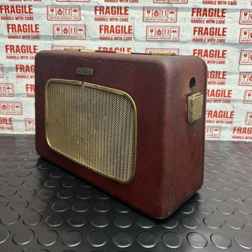 Vintage dynatron nomad radio - vintage,