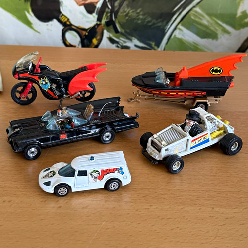 Corgi toys batman - corgi,
