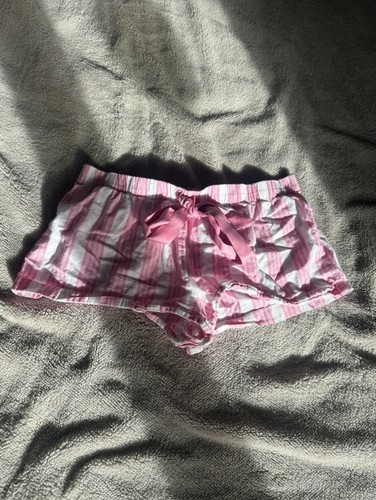 Striped pyjama shorts - striped,