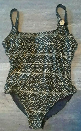 Nwt size nip tuck swim - 10, 1