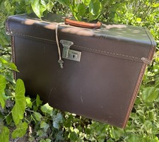 Vintage Brown Leatherette