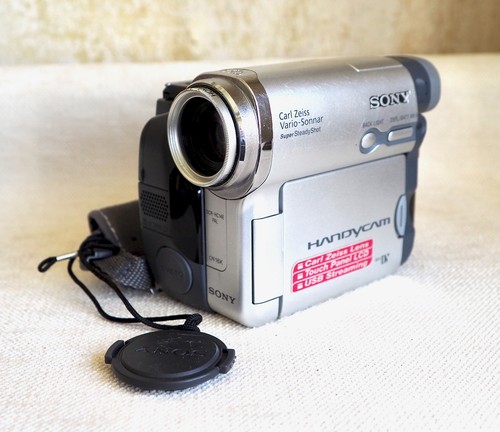 Sony handycam dcr - sony,
