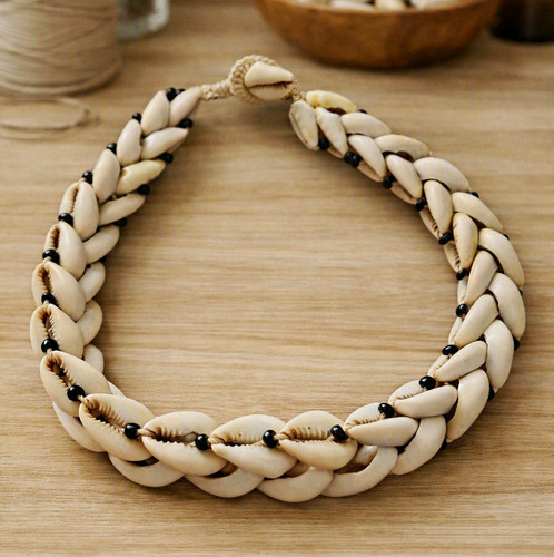 West africain handmade cowrie - west,