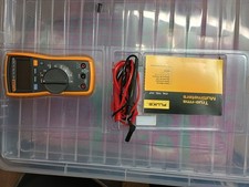 Fluke 115 True RMS Multimeter