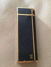 Cartier Pentagon Must de Cartier lighter black&gold lacquer.