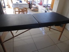 Blue portable massage couch or