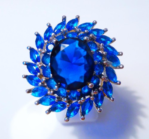 Gorgeous sapphire blue topaz - gorgeous,