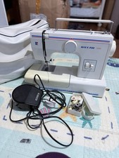 Riccar 2300 Sewing Machine –