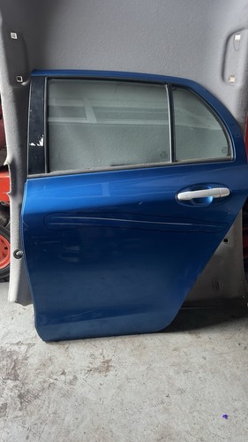 2010 2013 toyota yaris 5 - toyota,
