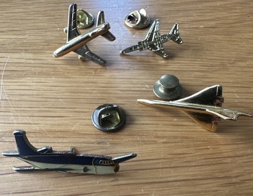 Selection aircraft pin - selection,