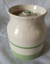 Sadler clean kitchenware art