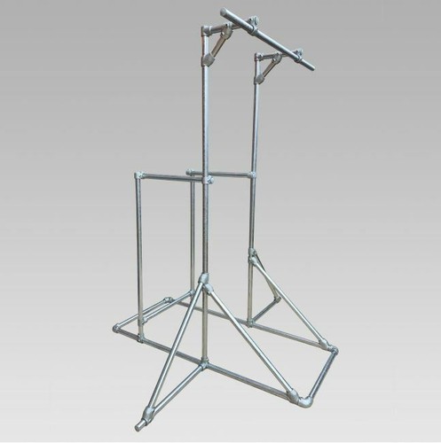 Pull dip bars - up,